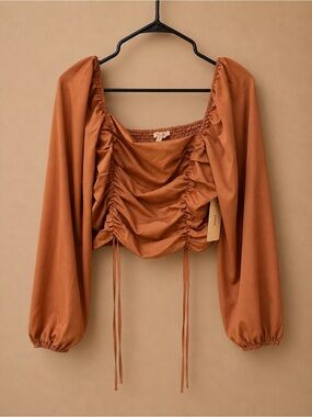 Ruched Long-Sleeve Crop Top in Rust Brown